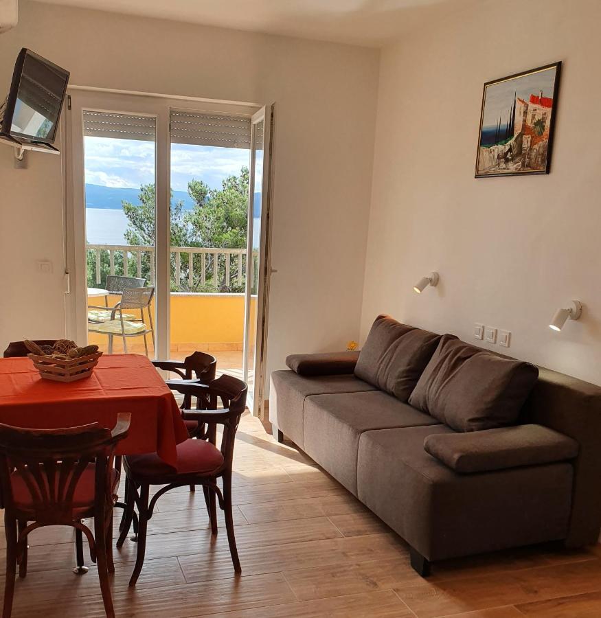 Apartmani Babic Dugi Rat Exterior foto